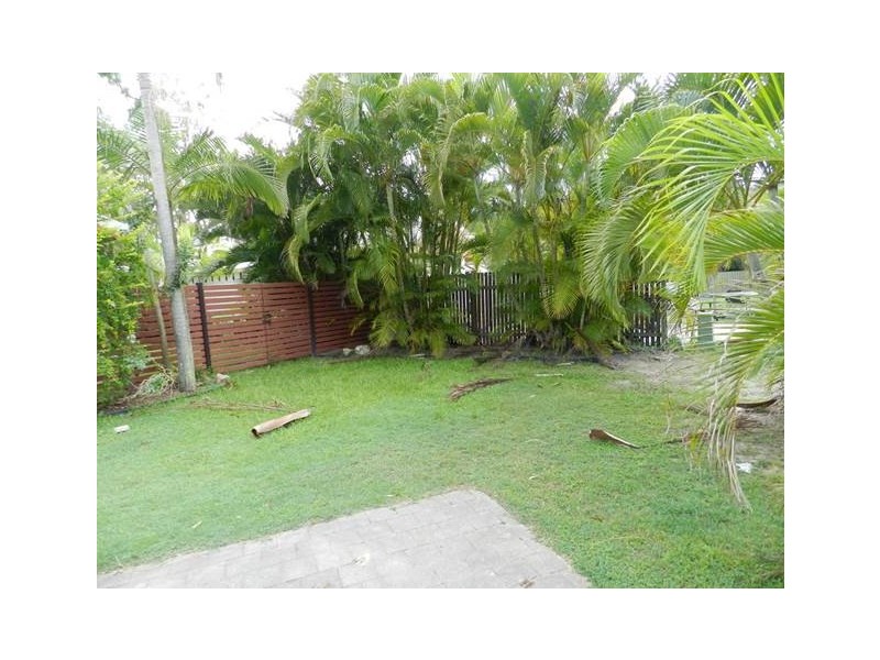 17 Palm Court, Agnes Water QLD 4677