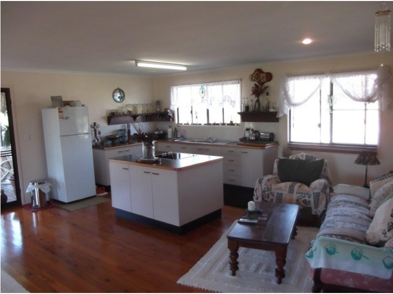 126 Jakeman Drive, Agnes Water QLD 4677