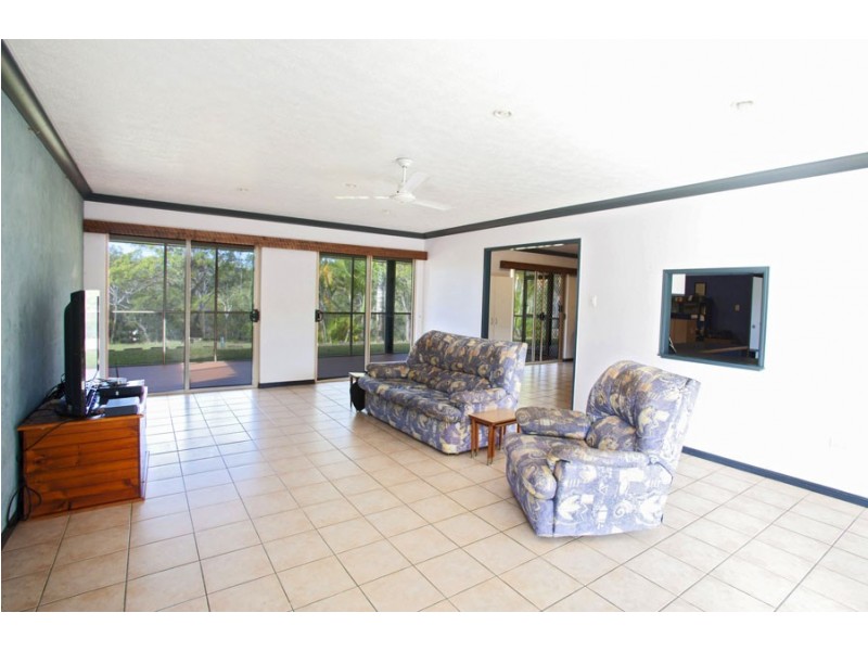 51 Jobson, Agnes Water QLD 4677