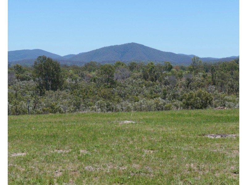 2374 Fingerboard Road, Mount Tom QLD 4677