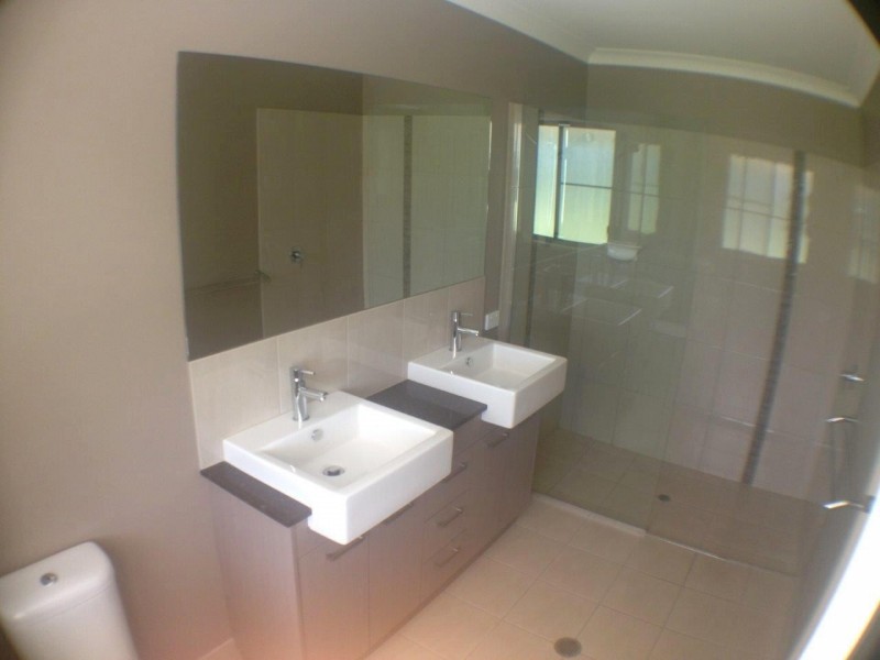 Captain Creek QLD 4677