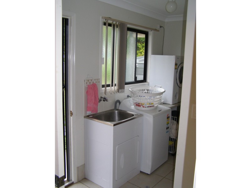 1 Whitby Place, Agnes Water QLD 4677