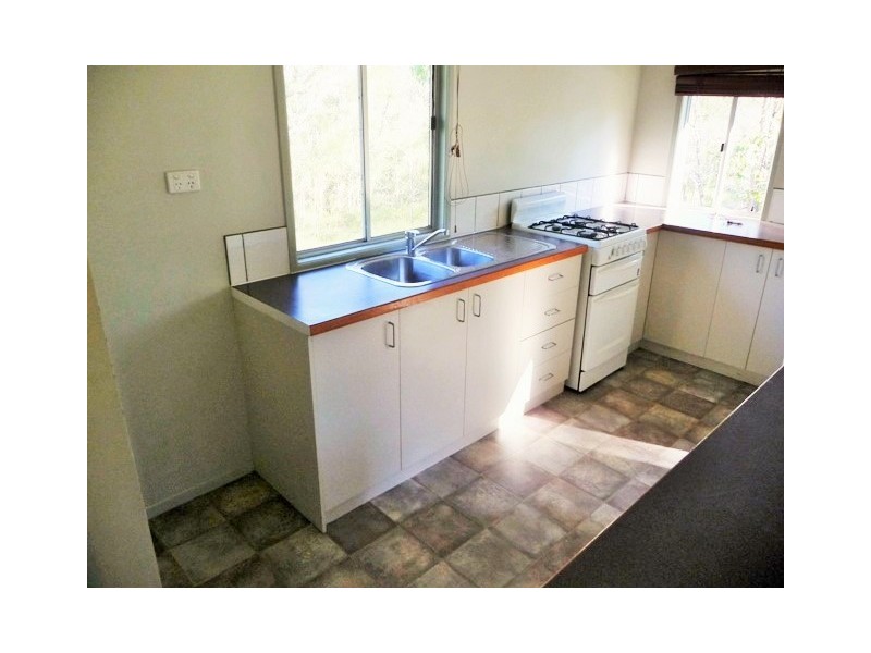 45 Dillon Road, Captain Creek QLD 4677
