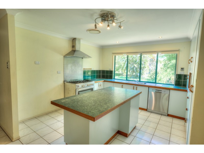 81 Bicentennial Dr, Agnes Water QLD 4677
