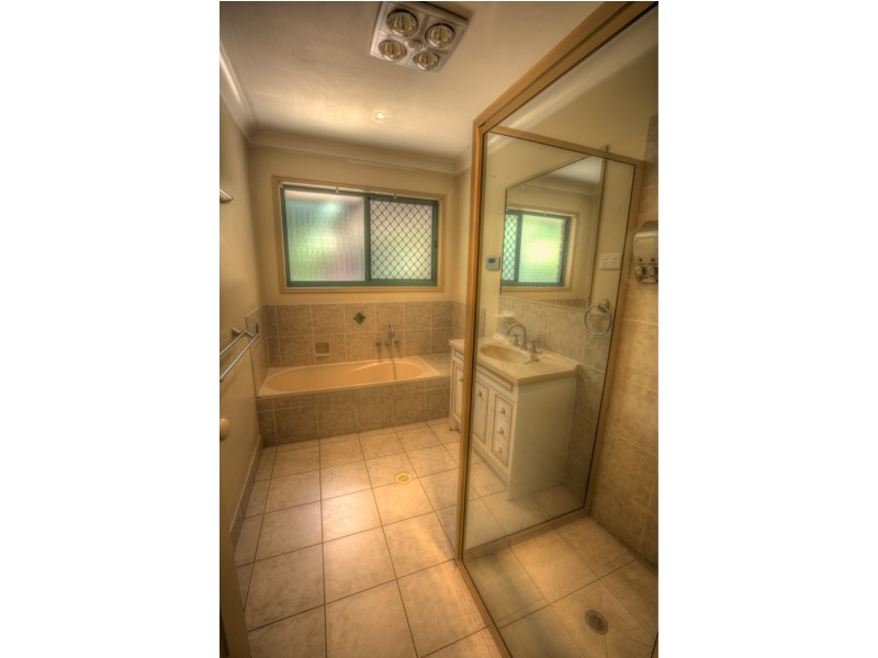 81 Bicentennial Dr, Agnes Water QLD 4677