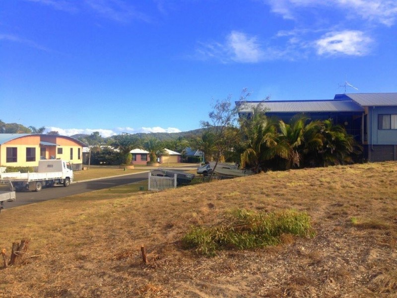 11 Marine Parade, Agnes Water QLD 4677