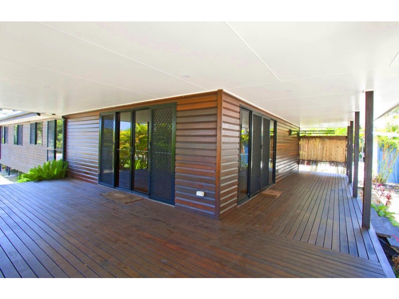 14 Discovery Drive, Agnes Water QLD 4677