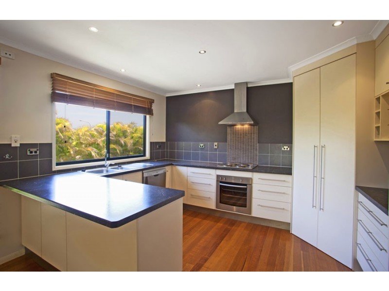 14 Discovery Drive, Agnes Water QLD 4677