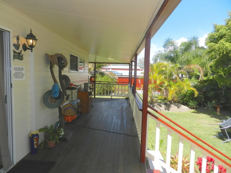 42 Bicentennial Drive, Agnes Water QLD 4677
