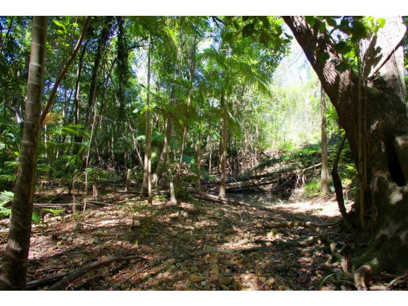 Lot 1 Round Hill Road, Captain Creek QLD 4677