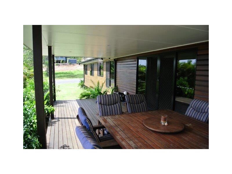 14 Discovery Drive, Agnes Water QLD 4677