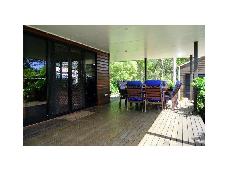 14 Discovery Drive, Agnes Water QLD 4677
