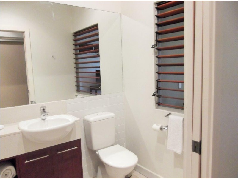 18/40 Captain Cook Drive, Agnes Water QLD 4677