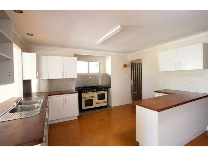 456 Clarke Road, Lowmead QLD 4676