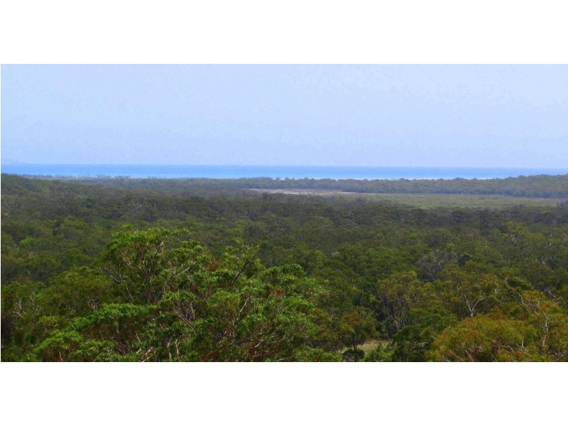 77 Seaspray Drive, Agnes Water QLD 4677