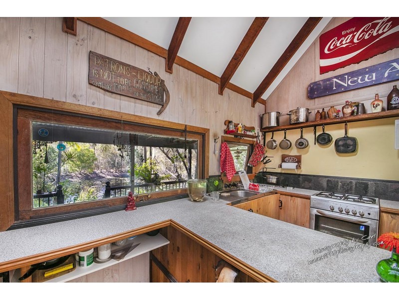 111 BOOTMAKER DR, Round Hill QLD 4677