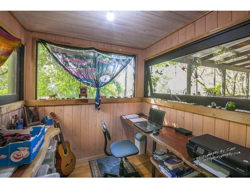 111 BOOTMAKER DR, Round Hill QLD 4677