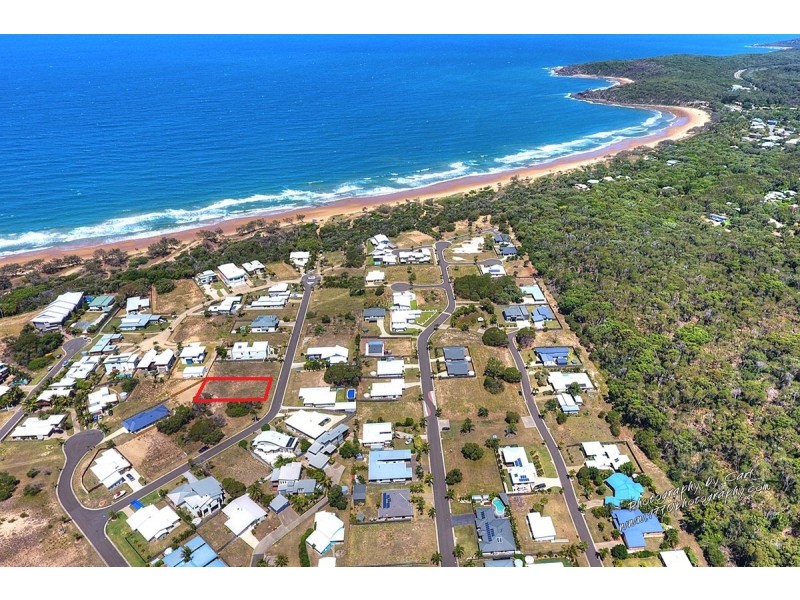 9 ATLANTIS BVD, Agnes Water QLD 4677