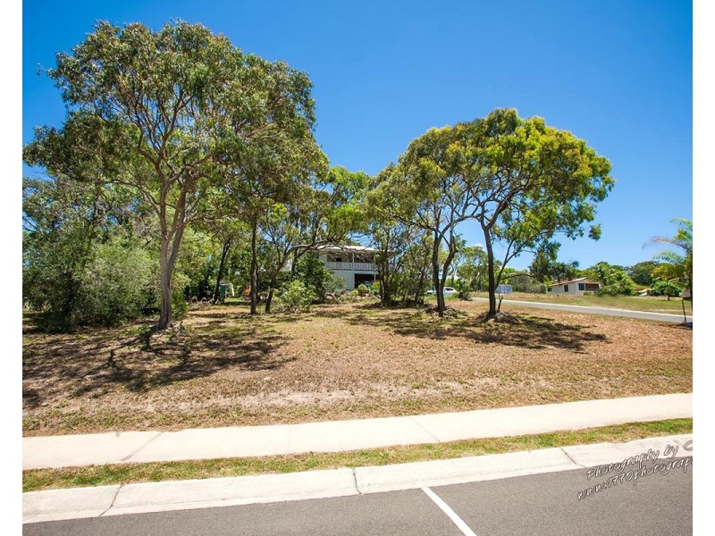 1 BRYANT ST, Agnes Water QLD 4677
