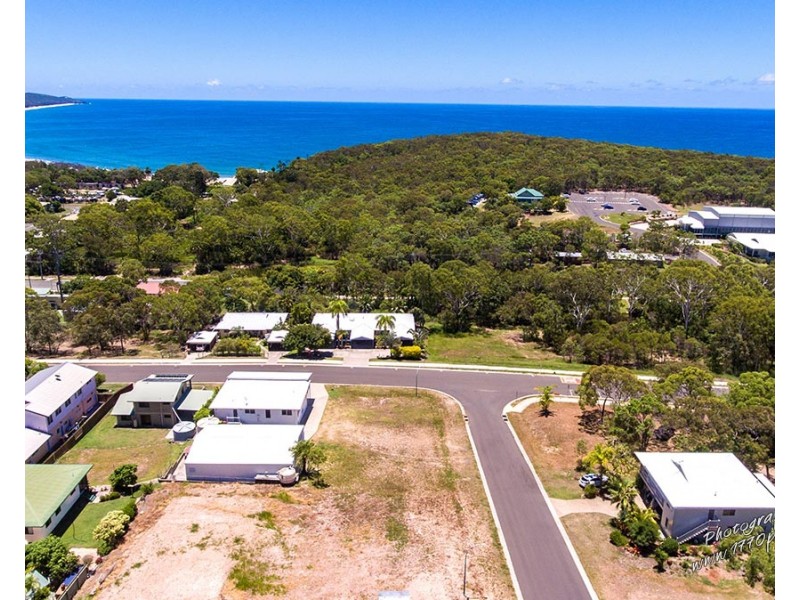 1 BRYANT ST, Agnes Water QLD 4677