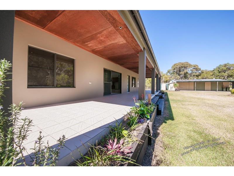 37 JOBSON RD, Agnes Water QLD 4677