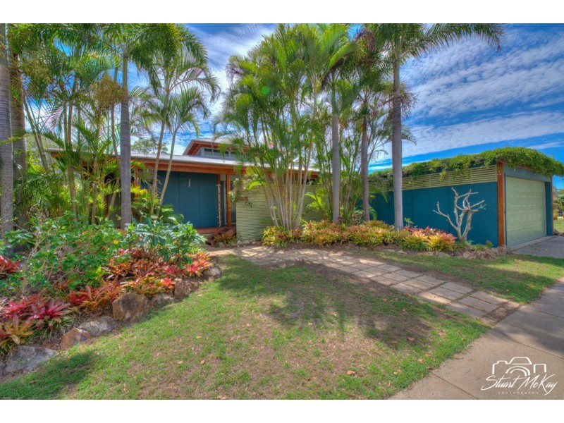 5 JOSEPH BANKS BVD, Agnes Water QLD 4677
