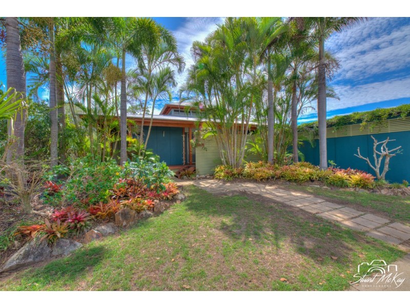 5 JOSEPH BANKS BVD, Agnes Water QLD 4677