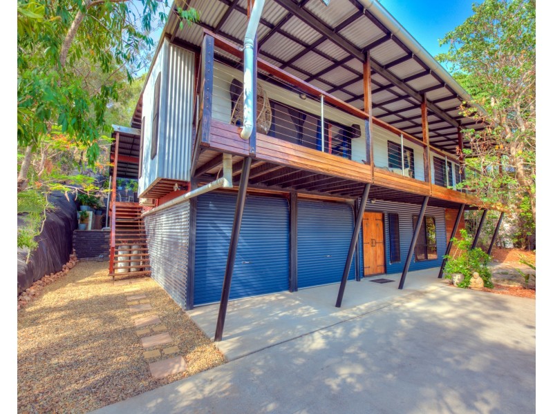 20 JOSEPH BANKS BVD, Agnes Water QLD 4677