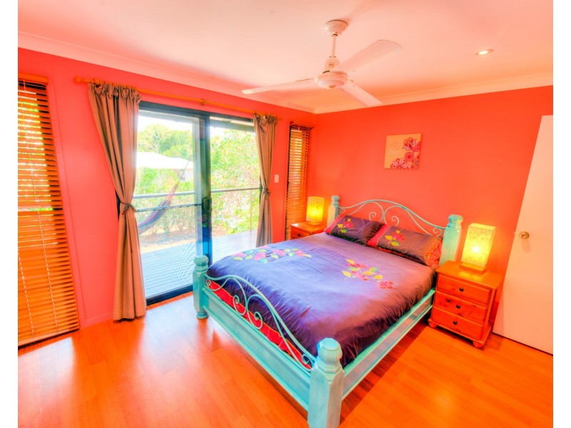 20 JOSEPH BANKS BVD, Agnes Water QLD 4677