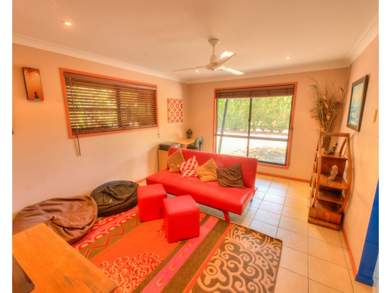 20 JOSEPH BANKS BVD, Agnes Water QLD 4677