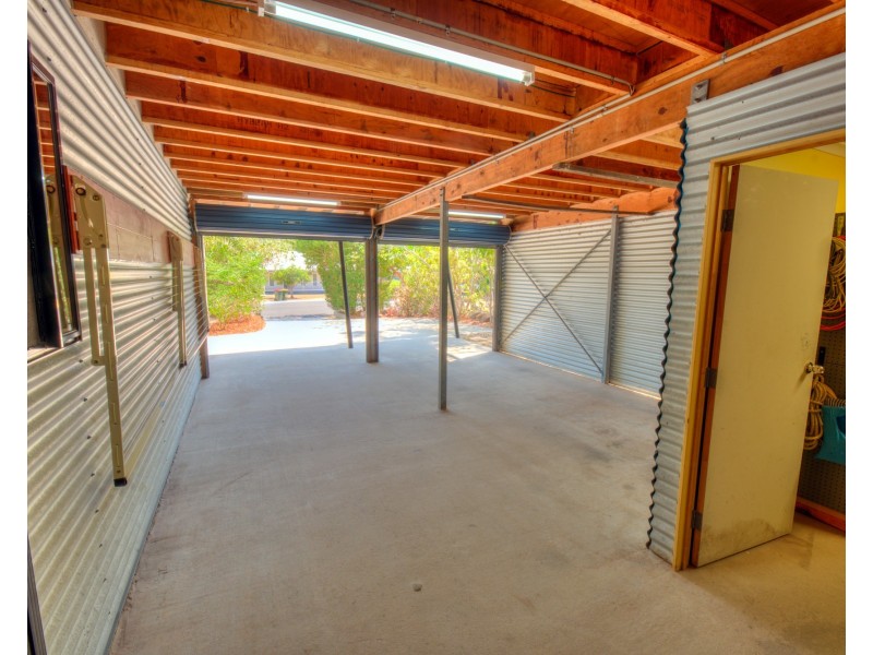 20 JOSEPH BANKS BVD, Agnes Water QLD 4677
