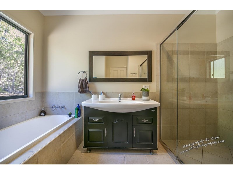 174 LADY ELLIOT DR, Agnes Water QLD 4677