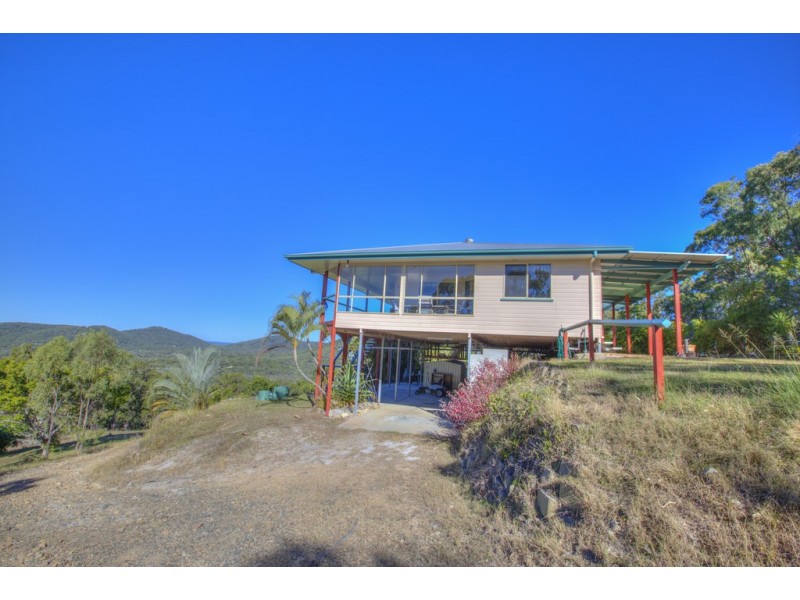 218 LADY ELLIOT DR, Agnes Water QLD 4677