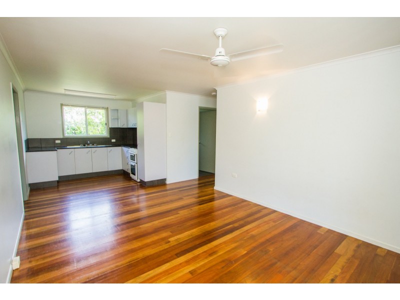 4 MURRAY HILTON CL, Agnes Water QLD 4677