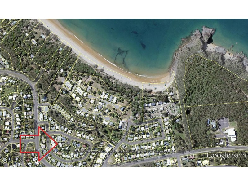 4 MURRAY HILTON CL, Agnes Water QLD 4677