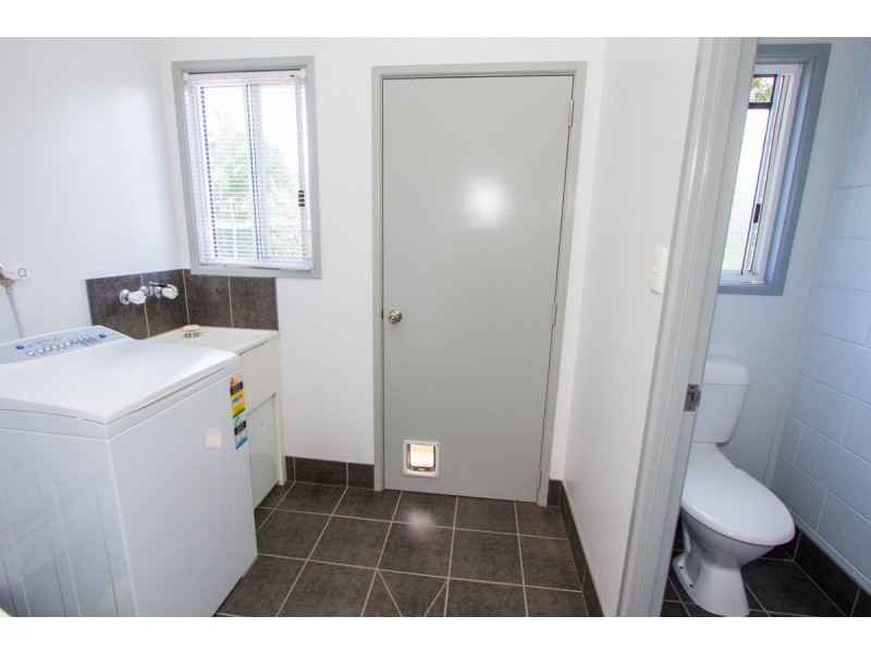 4 MURRAY HILTON CL, Agnes Water QLD 4677