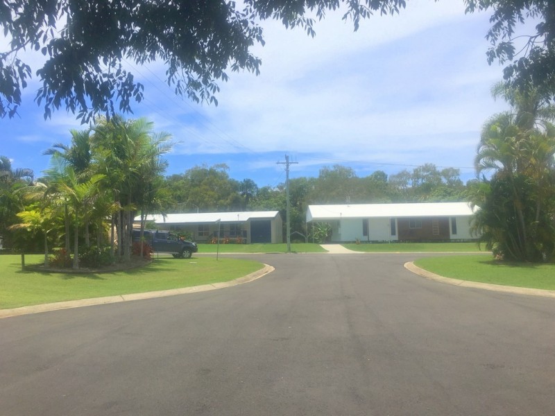 4 MURRAY HILTON CL, Agnes Water QLD 4677