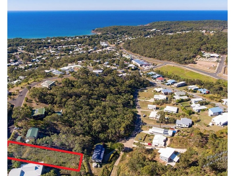39 SEASPRAY DR, Agnes Water QLD 4677
