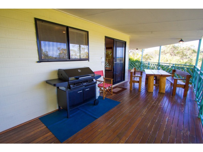 13 SUNLOVER AVE, Agnes Water QLD 4677