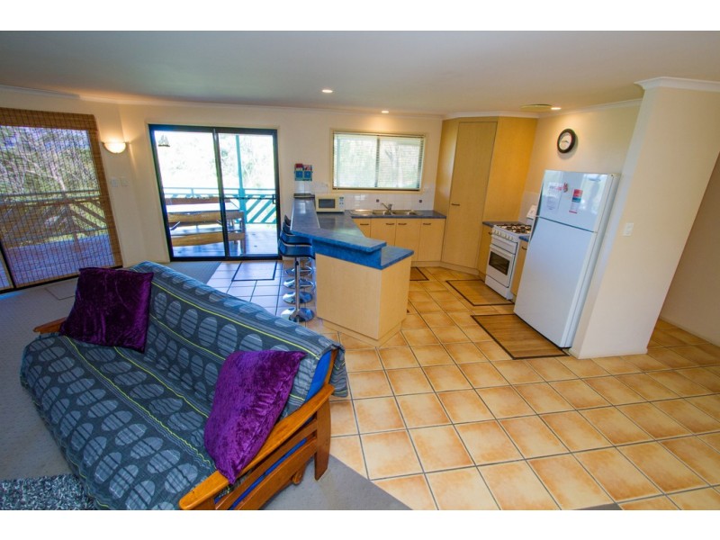 13 SUNLOVER AVE, Agnes Water QLD 4677