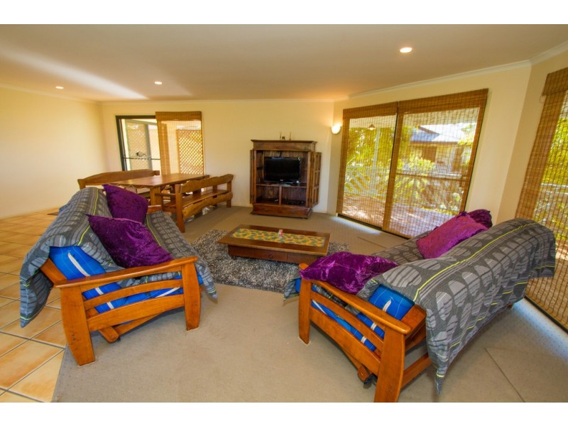 13 SUNLOVER AVE, Agnes Water QLD 4677