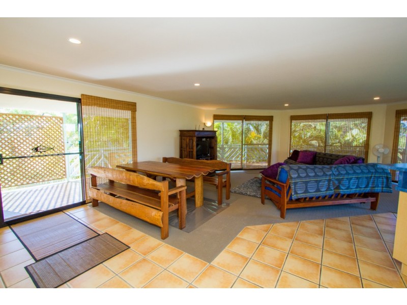 13 SUNLOVER AVE, Agnes Water QLD 4677