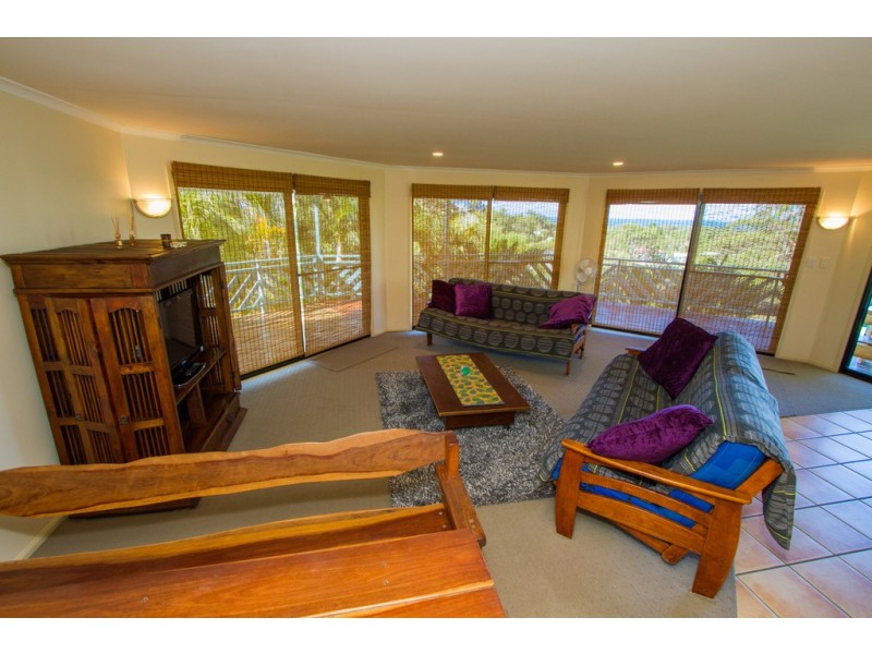 13 SUNLOVER AVE, Agnes Water QLD 4677