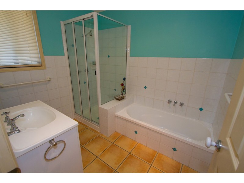 13 SUNLOVER AVE, Agnes Water QLD 4677