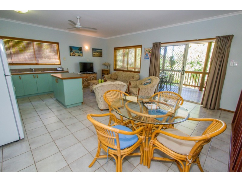 2 / 4 Zamia Court, Agnes Water QLD 4677