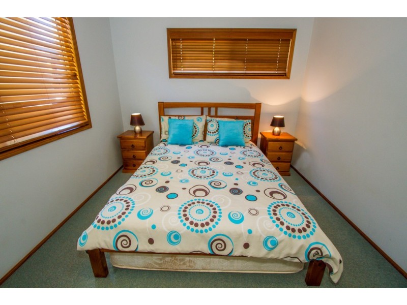 2 / 4 Zamia Court, Agnes Water QLD 4677