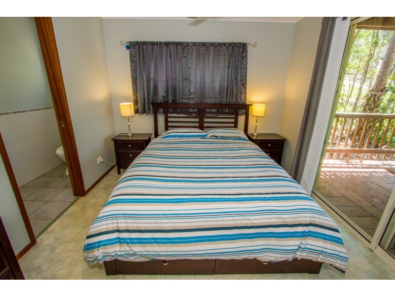 2 / 4 Zamia Court, Agnes Water QLD 4677