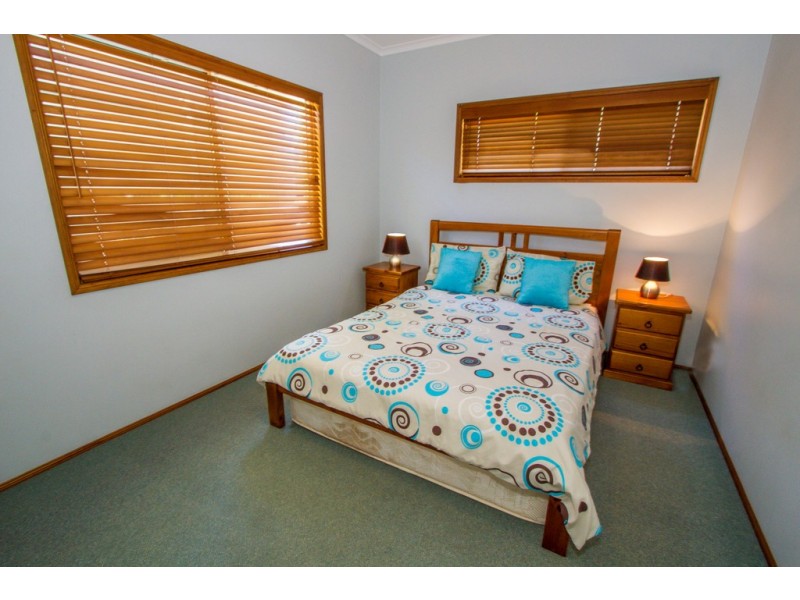 2 / 4 Zamia Court, Agnes Water QLD 4677