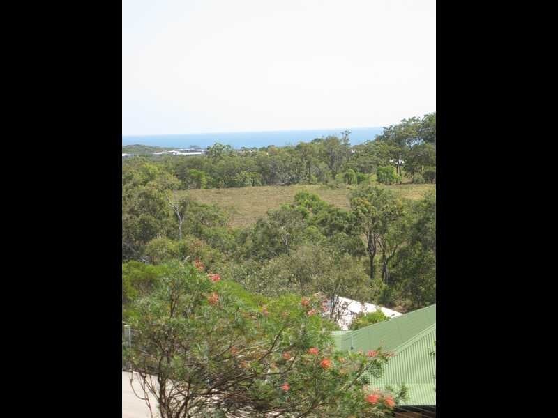 8 Goldsands Ct, Agnes Water QLD 4677