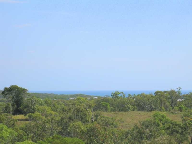 8 Goldsands Ct, Agnes Water QLD 4677